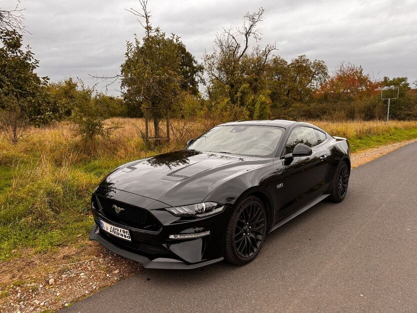 Ford Mustang 84.600 km 34.900 € Flörsheim 65439