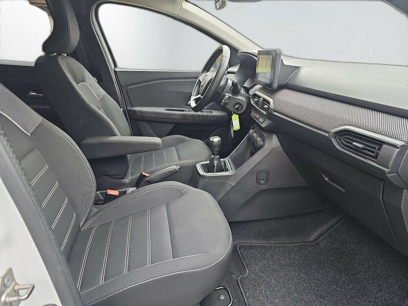 Dacia Jogger Comfort Autogas+Insp TÜV NEU+11700.-Netto 59.414 km 13.923 € Schwalbach/Taunus 65824