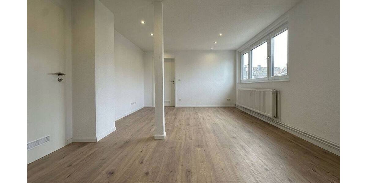 Etagenwohnung Offenbach am Main Hafen - 4 Zimmer, 87 m&sup2;, 1.250&euro; | Angebot:26862659