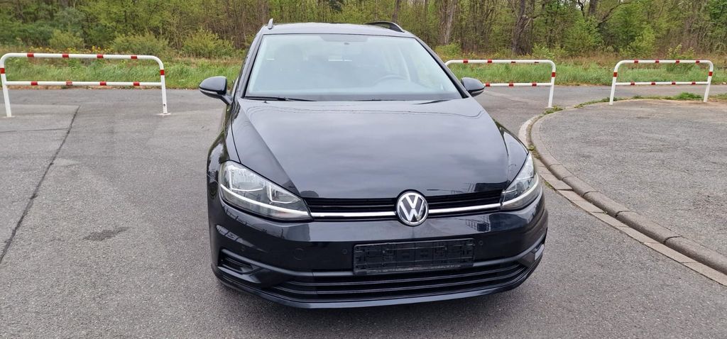VW Golf 107.880 km 10.390 € Weiterstadt 64331