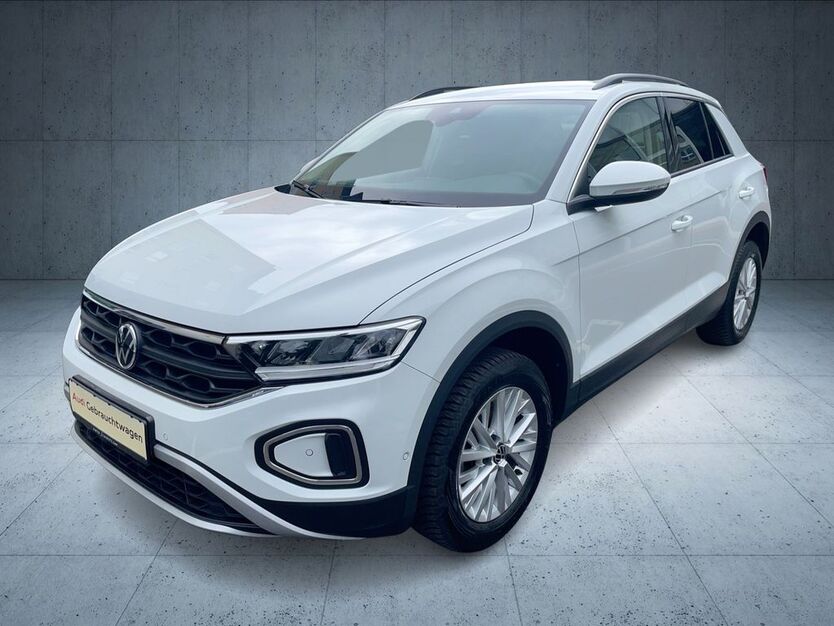 VW T-Roc 24.350 km 22.880 € Frankfurt am Main 60528