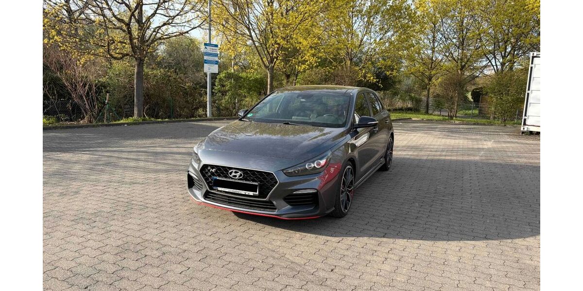 Hyundai i30 37.000 km 22.900 &euro; Offenbach am Main 63073