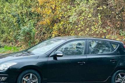 Hyundai i30 111.100 km 5.699 &euro; Kriftel 65830