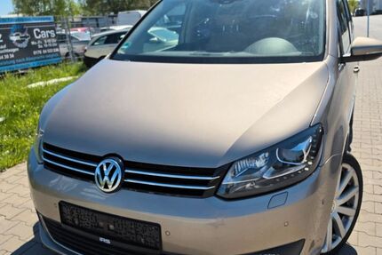 VW Touran 233.000 km 10.500 &euro; Dietzenbach 63128