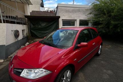 Renault Megane 131.000 km 2.700 € Rodgau 63110