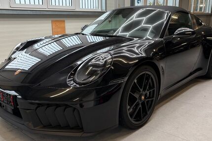 Porsche 992 8.500 km 202.300 € Kelkheim 65779