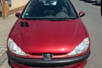 Peugeot 206 84.000 km 2.400 &euro; Mörfelden-Walldorf 64546