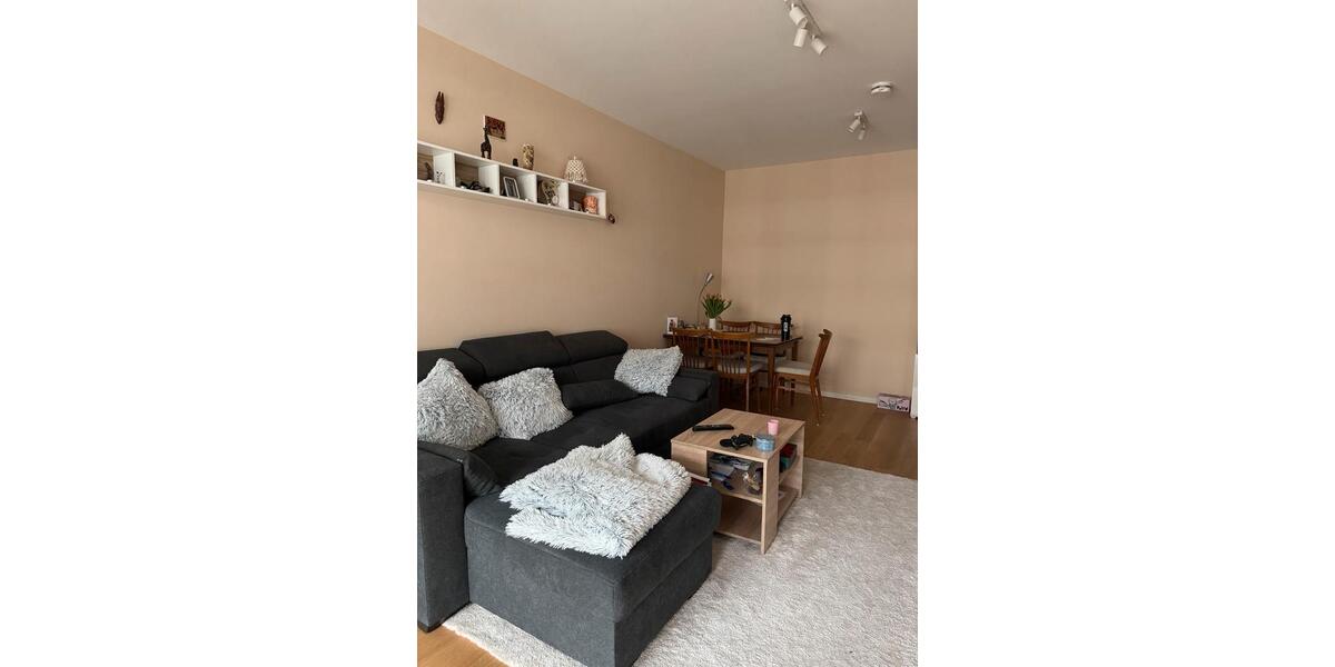 Etagenwohnung Frankfurt am Main Gutleutviertel - 3 Zimmer, 83 m&sup2;, 1.649&euro; | Angebot:26381179