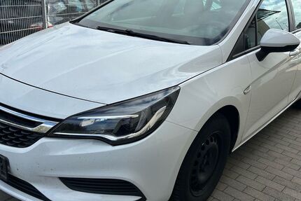 Opel Astra 125.000 km 6.350 € Büdingen 63654