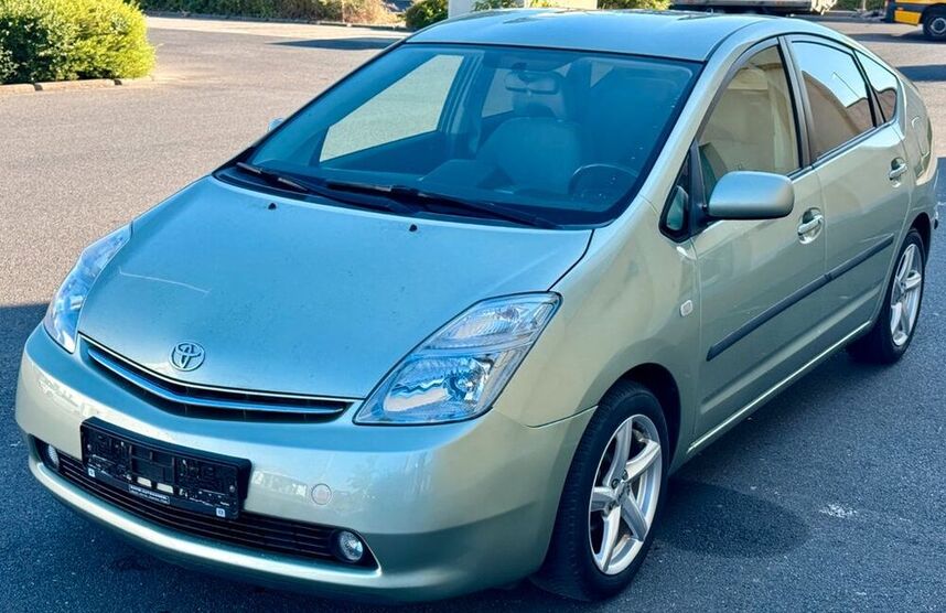 PRIUs