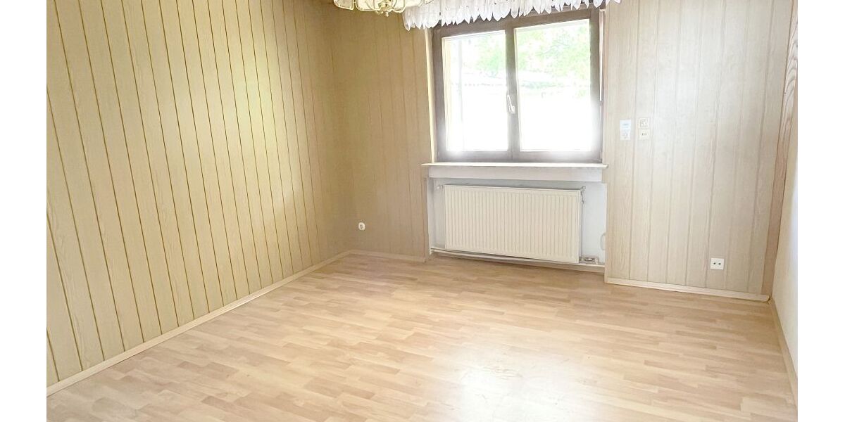 **RESERVIERT** Ein- bis Zweifamilienhaus mit viel Platz in Darmstadt-WaldkolonieWeststadt - Einfamilienhaus Darmstadt Darmstadt/Viertel | Angebot:27196846