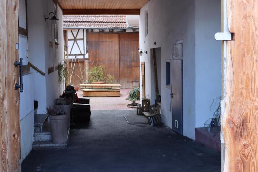Großes und modernisiertes 12 Zimmer Haus in Florstadt