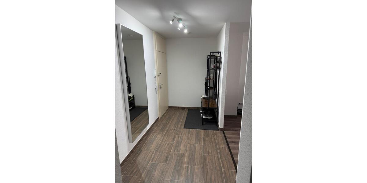 Erdgeschoßwohnung Offenbach am Main - 4 Zimmer, 110 m&sup2;, 1.500&euro; | Angebot:24810426