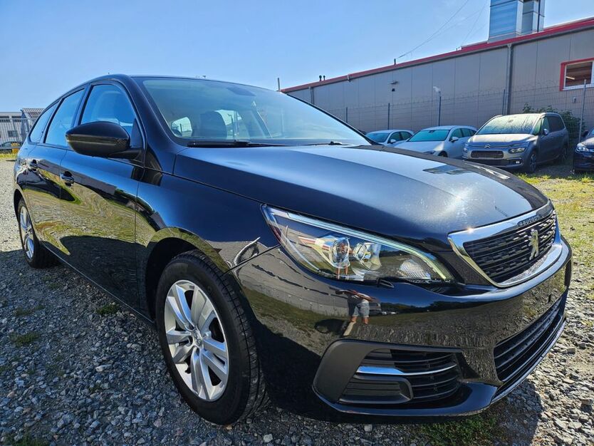 Peugeot 308 130.000 km 9.044 € Kelkheim 65779