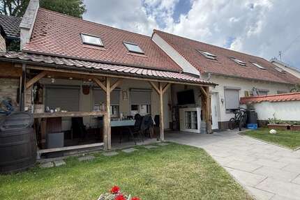 Haus zum Kaufen in Frankfurt 1.650.000 € 600 m²