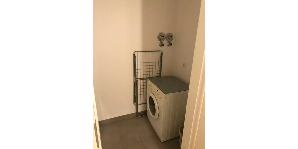 Etagenwohnung Offenbach am Main Hafen - 3 Zimmer, 79 m&sup2;, 1.980&euro; | Angebot:26207343