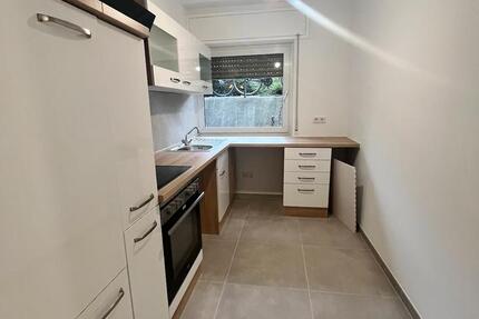 Premium sanierte 3 Zimmer Wohnung im Erdgeschoss mit Einbauküche 3 zimmer