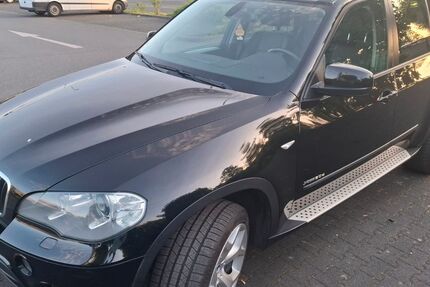BMW X5 293.500 km 9.990 € Offenbach am Main 63069