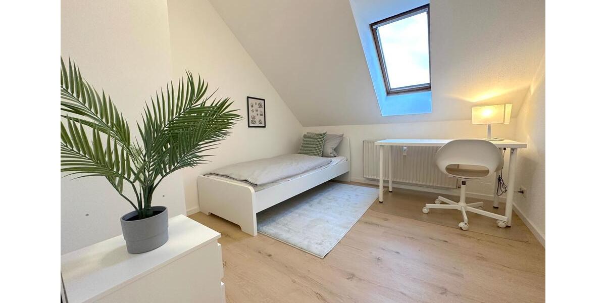 WG-Zimmer möbliert | Erstbezug sanierte Wohnung | Hanau | 5er WG 1 zimmer