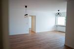 * Von privat & frisch renoviert: Charmante Wohnung in Bruchköbel * 2 zimmer
