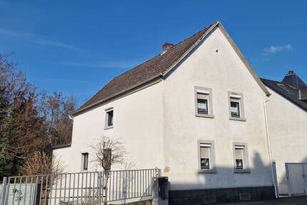 Haus Aschaffenburg Damm - 6 Zimmer, 190 m&sup2;, 319.000&euro; | Angebot:26302136