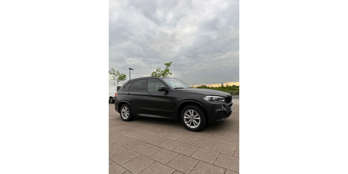 BMW X5 128.000 km 35.000 &euro; Offenbach am Main 63071