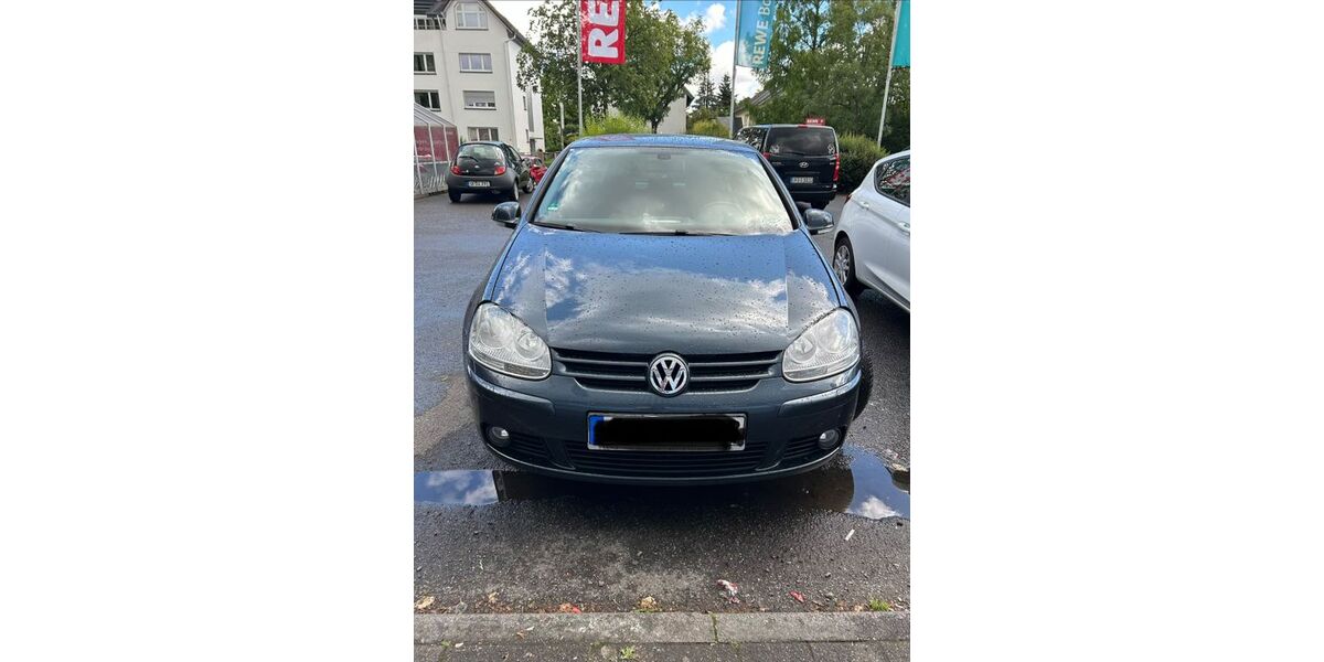 VW Golf 157.000 km 4.300 &euro; Offenbach am Main 63067
