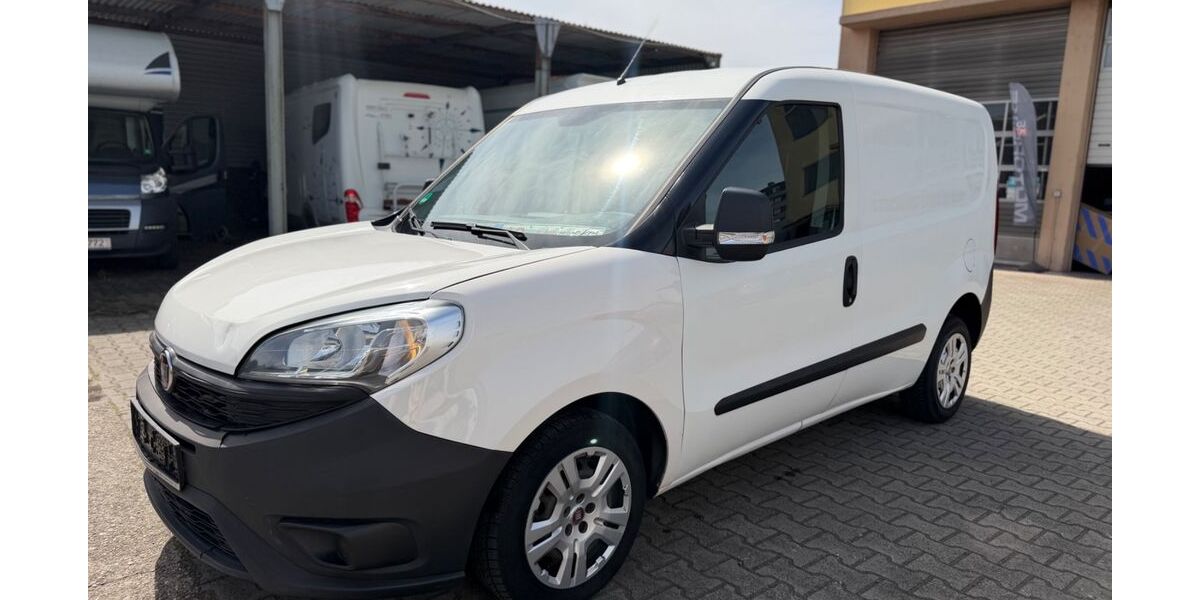 Fiat Doblo 198.000 km 3.990 &euro; Frankfurt am Main 65933