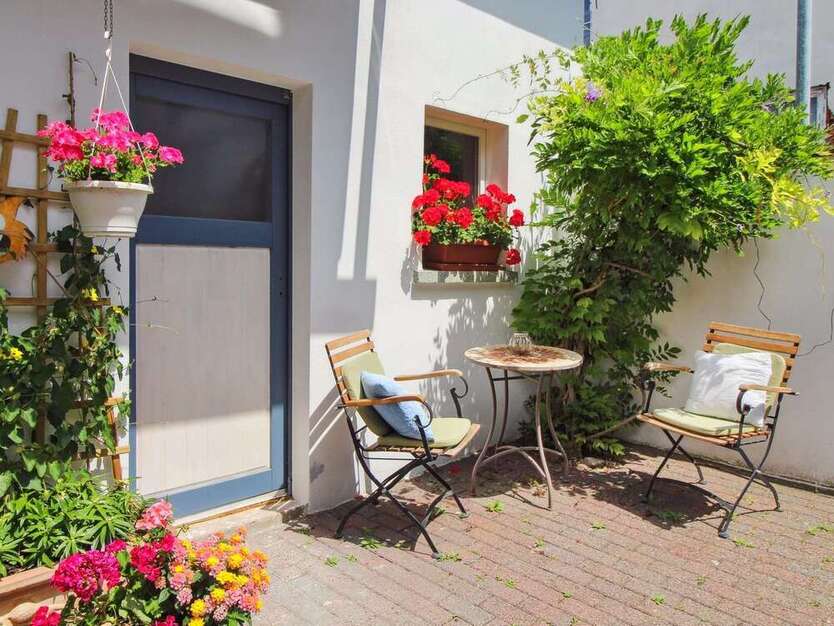 Haus zum Kaufen in Schöneck 649.000 € 313.85 m²