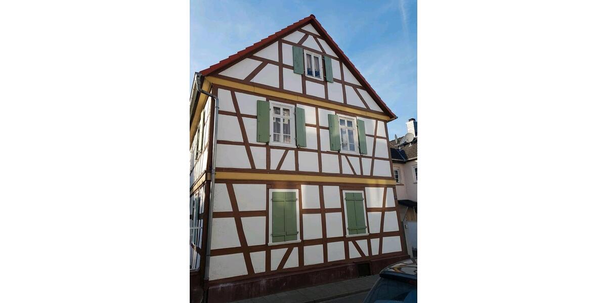 Einfamilienhaus Offenbach am Main Bürgel - 11 Zimmer, 180 m&sup2;, 479.000&euro; | Angebot:26152880
