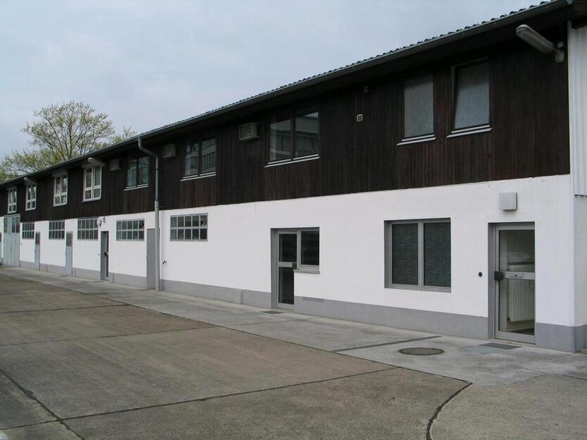 Büro 100 qm Verkehrsgünstig gelegen