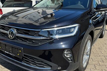 VW Taigo 4.985 km 23.750 &euro; Frankfurt am Main 65936