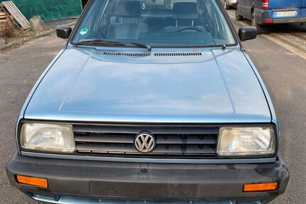 VW Jetta 105.000 km 1.299 € Hanau 63457
