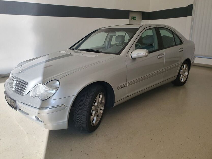 Mercedes-Benz C 240 83.500 km 5.799 € Roßdorf 64380
