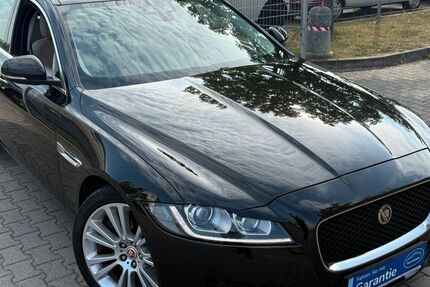 Jaguar XF 171.920 km 15.850 € Offenbach 63071