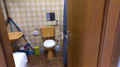 KOMPLETT MÖBLIERT, AUCH FÜR FIRMENPERSONAL - Etagenwohnung Frankfurt am Main Rödelheim | Angebot:26570777