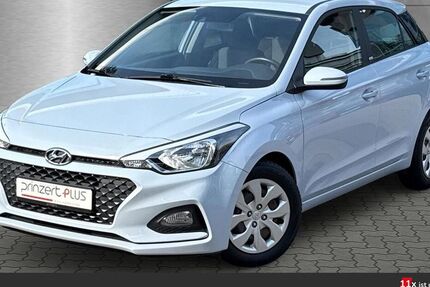 Hyundai i20 28.721 km 11.970 &euro; Darmstadt 64285