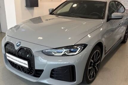 BMW i4 45.056 km 46.899 &euro; Hofheim 65719