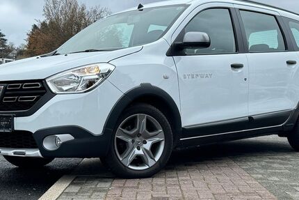 Dacia Lodgy 47.000 km 13.900 &euro; Bad Homburg 61350