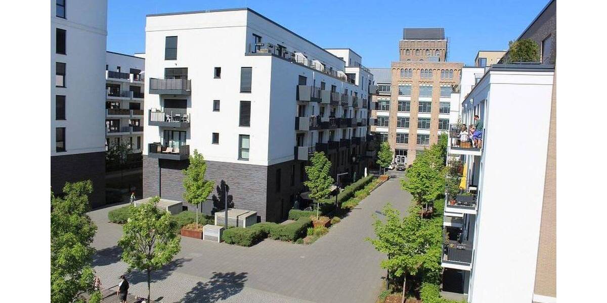 Etagenwohnung Frankfurt Gallus - 4 Zimmer, 104 m&sup2;, 1.880&euro; | Angebot:26511081