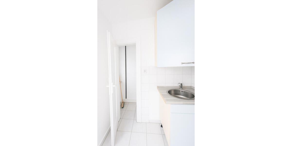 Etagenwohnung Frankfurt am Main Gutleutviertel - 2 Zimmer, 70 m&sup2;, 1.200&euro; | Angebot:25936588