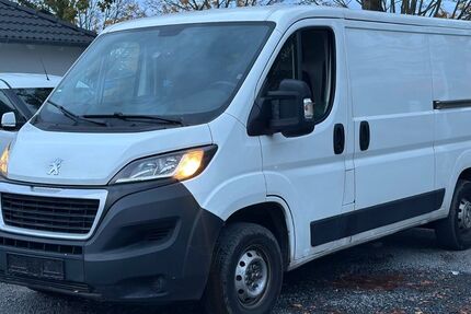 Peugeot Boxer 97.000 km 13.990 € Darmstadt 64293