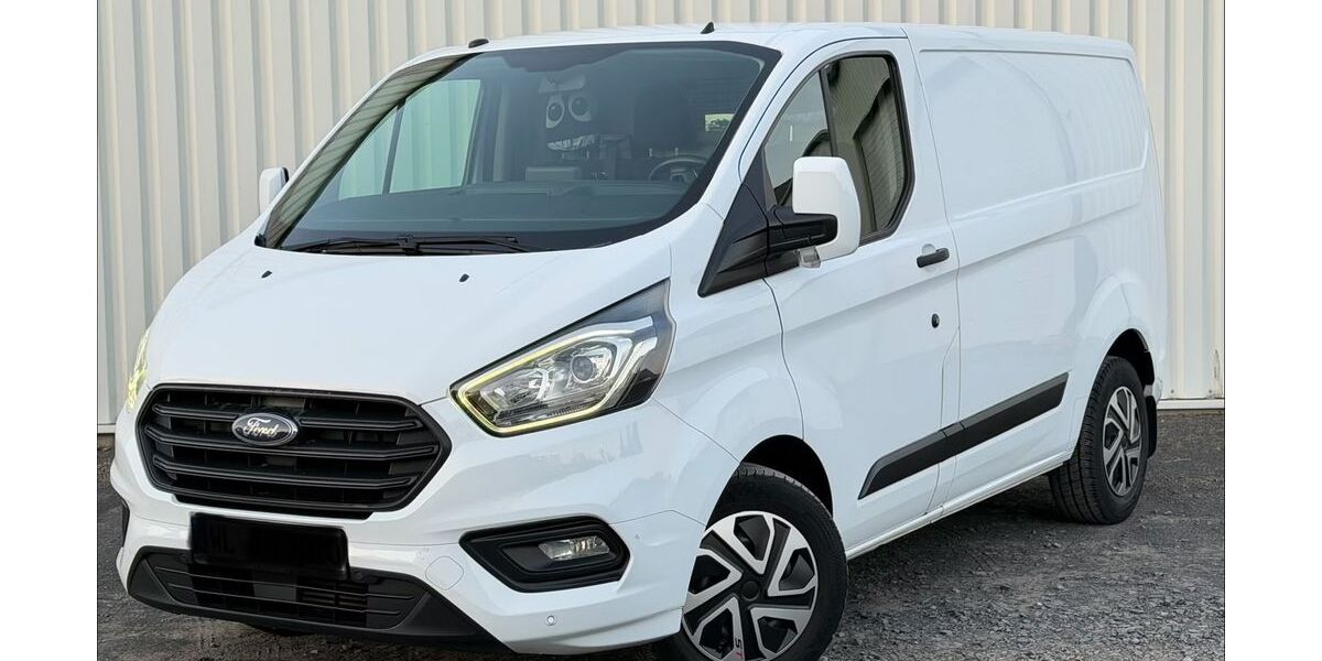 Ford Transit Custom 150.000 km 10.499 &euro; Limeshain 63674