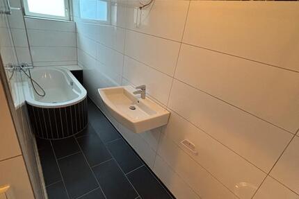 Wohnung Hanau - 3 Zimmer, 95 m&sup2;, 1.200&euro; | Angebot:26238005