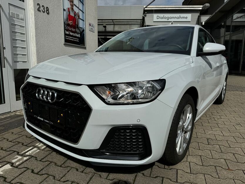 Audi A1 24.865 km 23.745 € Frankfurt am Main 65936