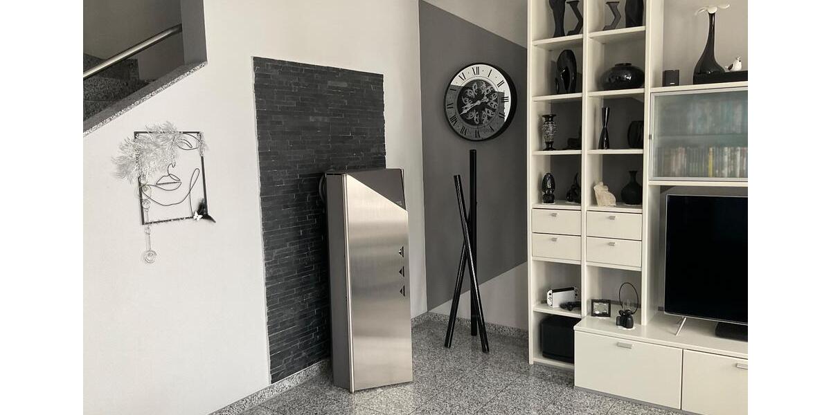 Attraktives Einfamilienhaus mit zeitgemäßem Wohnkonzept 4 zimmer