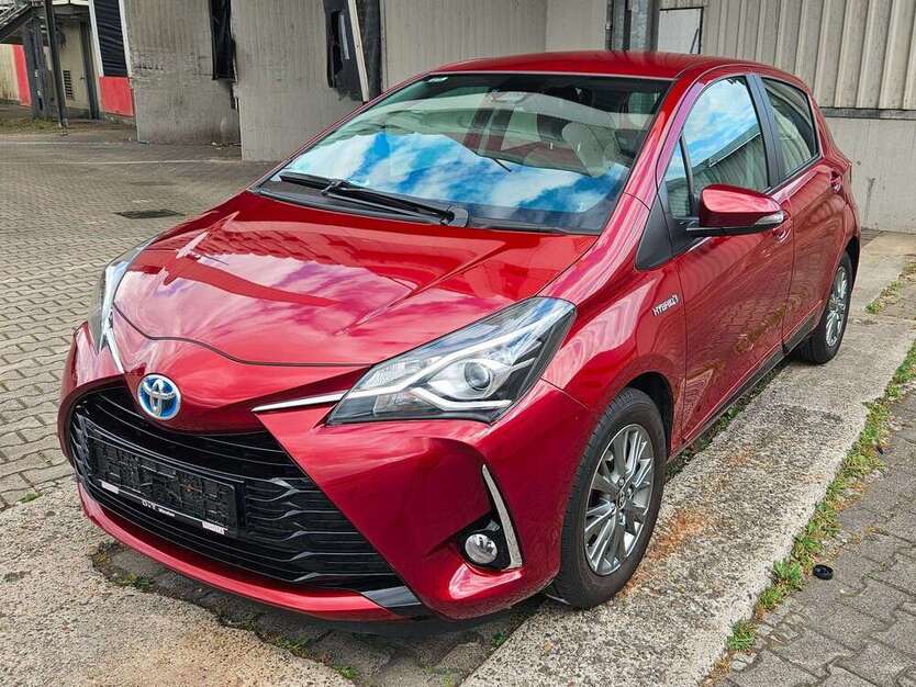 Yaris