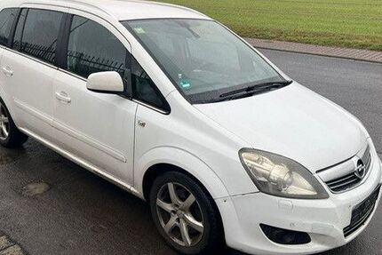 Opel Zafira 204.598 km 2.990 &euro; Hanau 63452