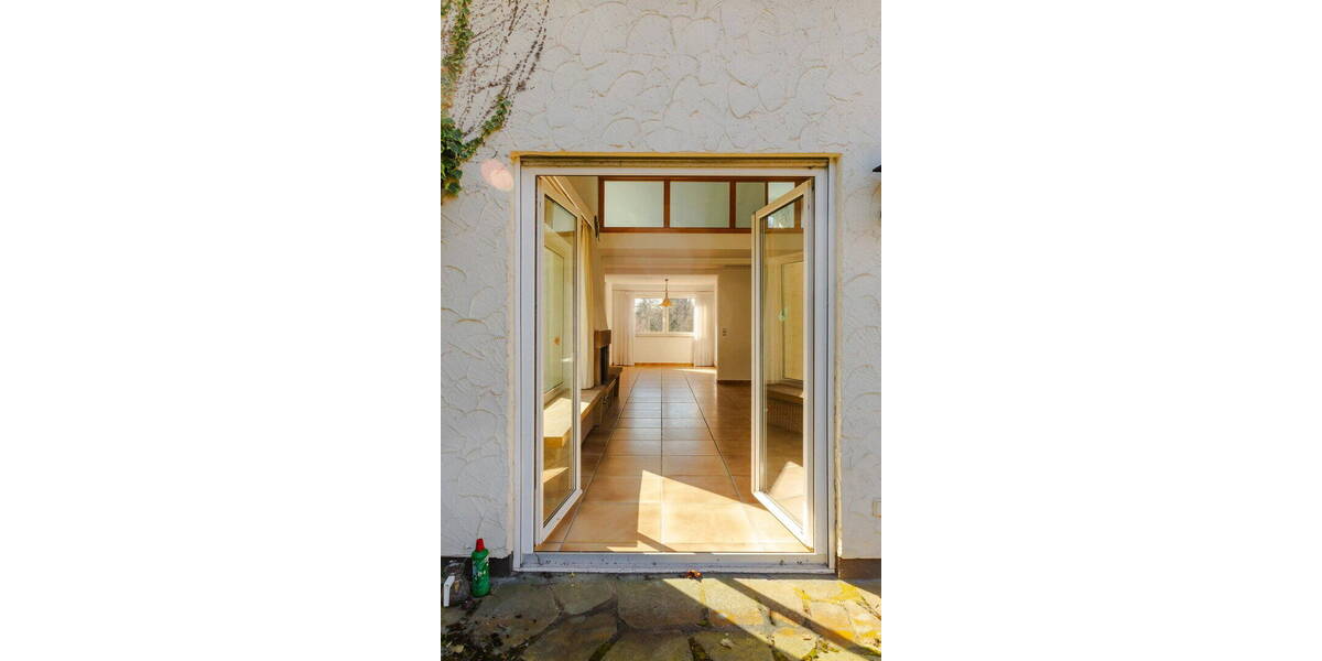 Reihenendhaus Kronberg - 6 Zimmer, 185 m&sup2;, 810.000&euro; | Angebot:26355993
