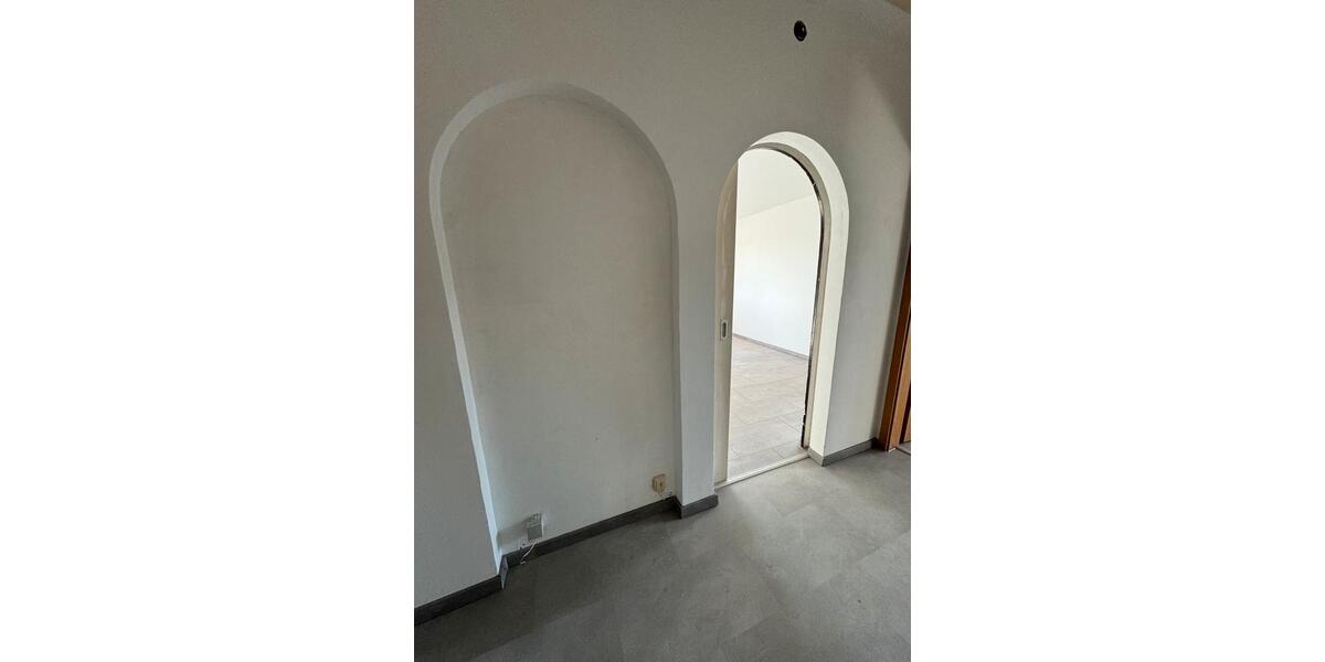 Etagenwohnung Dieburg - 3.5 Zimmer, 86 m&sup2;, 1.100&euro; | Angebot:26035441